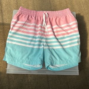 Chubbies The On The Horizons Mens Lined Swim Trunks Size Medium